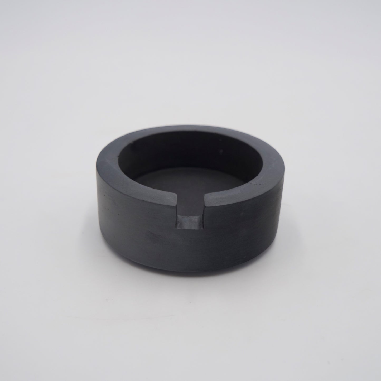 Black Circle Ashtray