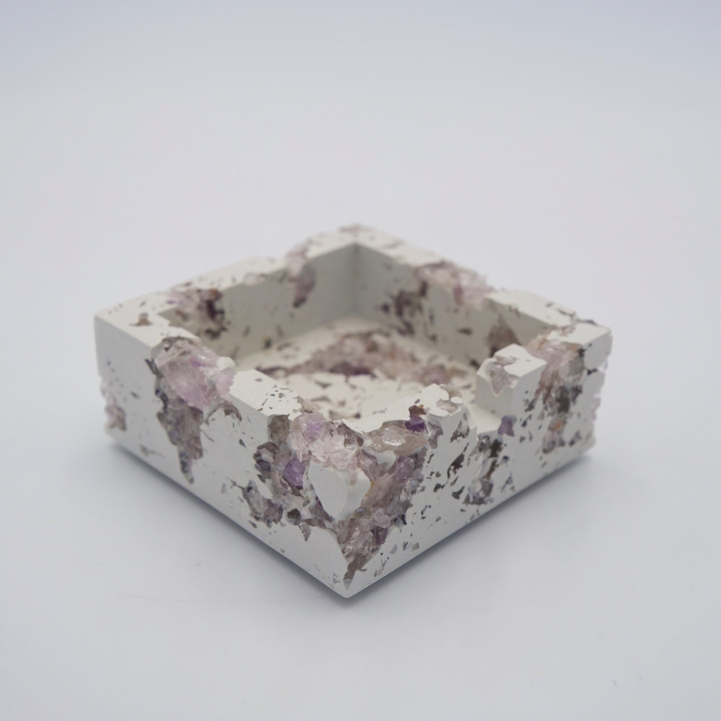 Amethyst x White Cement Square Ashtray