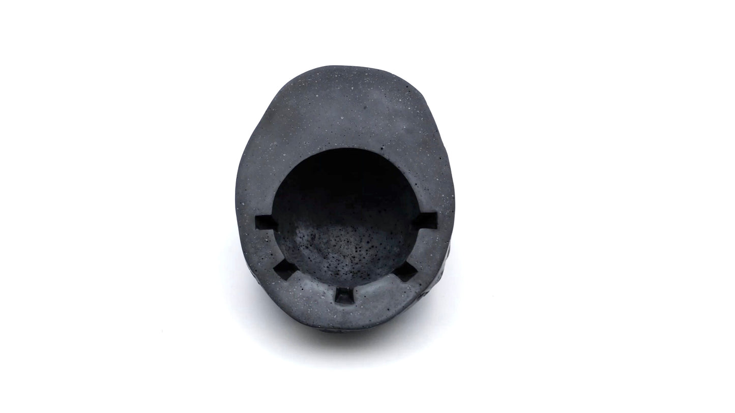 Black Skull Ashtray